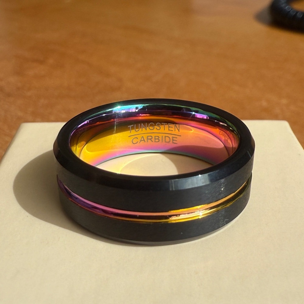 Beautiful Tungsten Carbide Ring with Rainbow Line Band - Size 9